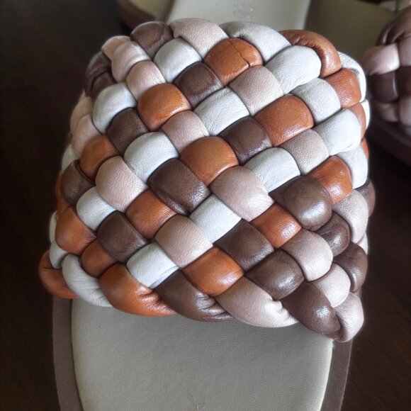 Madewell | Tan Orange The Suzi Puffy Woven Leather Neutral Sandals, Sz 7.5 - Picture 2 of 11